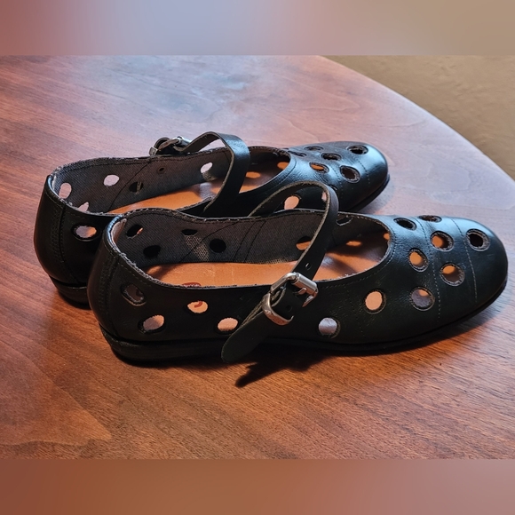 A.S.98 Black Perforated Mary Janes - Picture 4 of 6